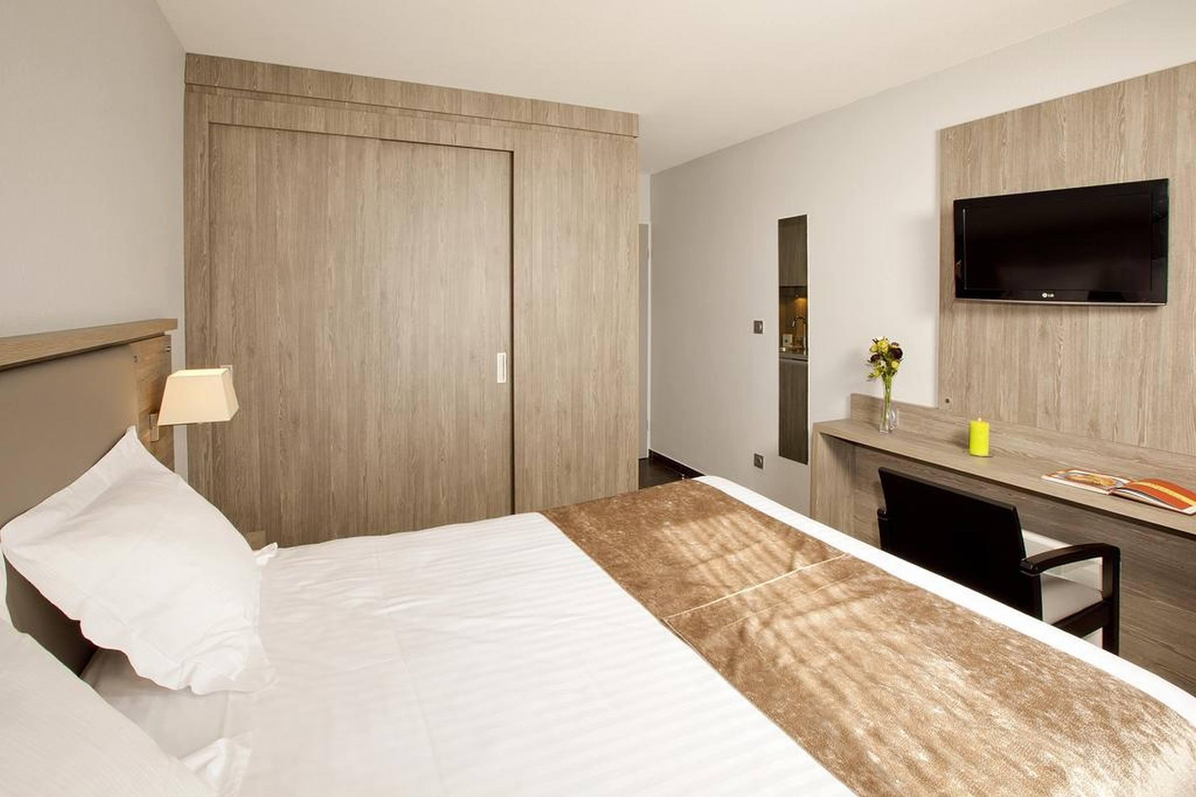 Sejours & Affaires Grenoble Marie Curie Aparthotel Екстериор снимка