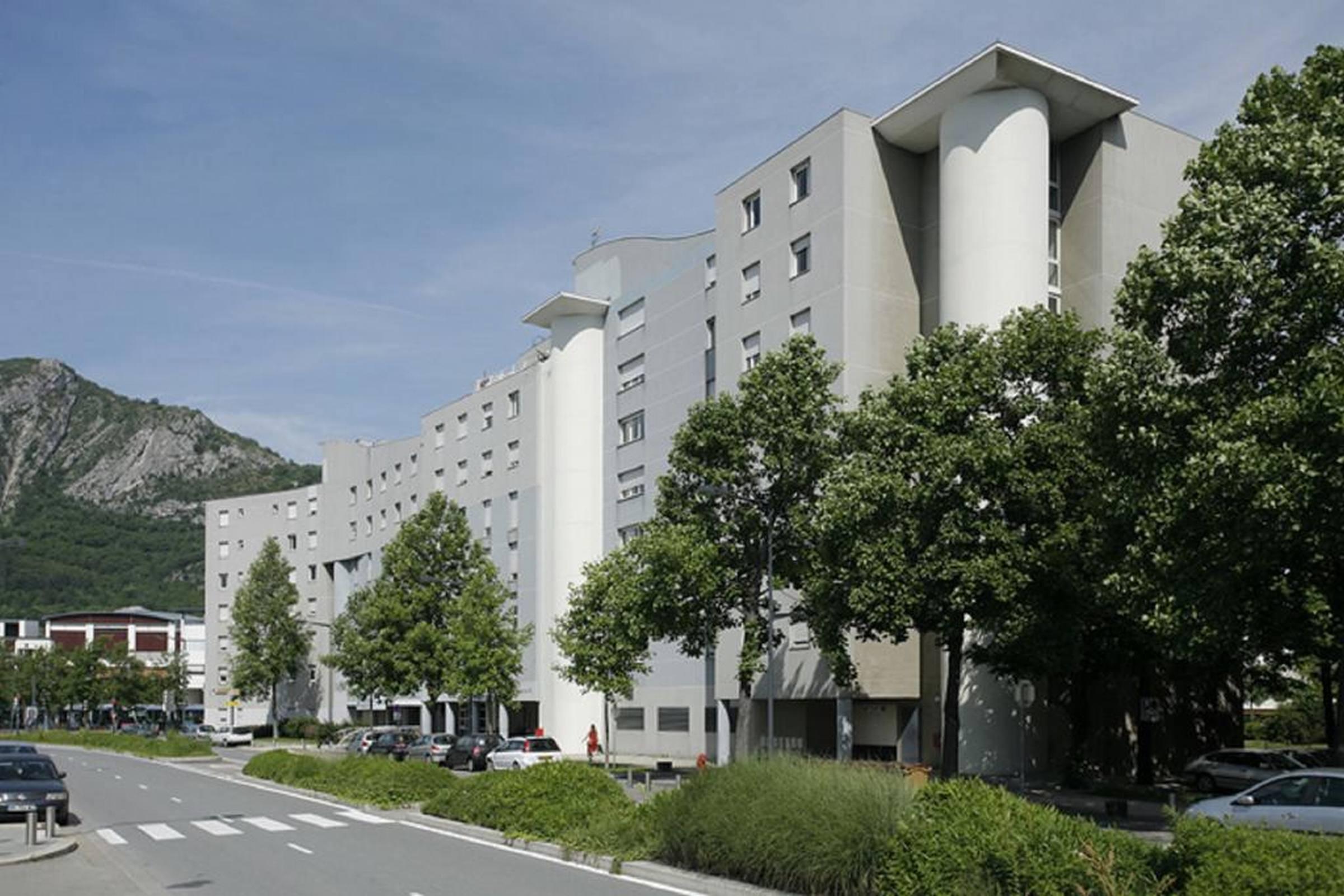 Sejours & Affaires Grenoble Marie Curie Aparthotel Екстериор снимка