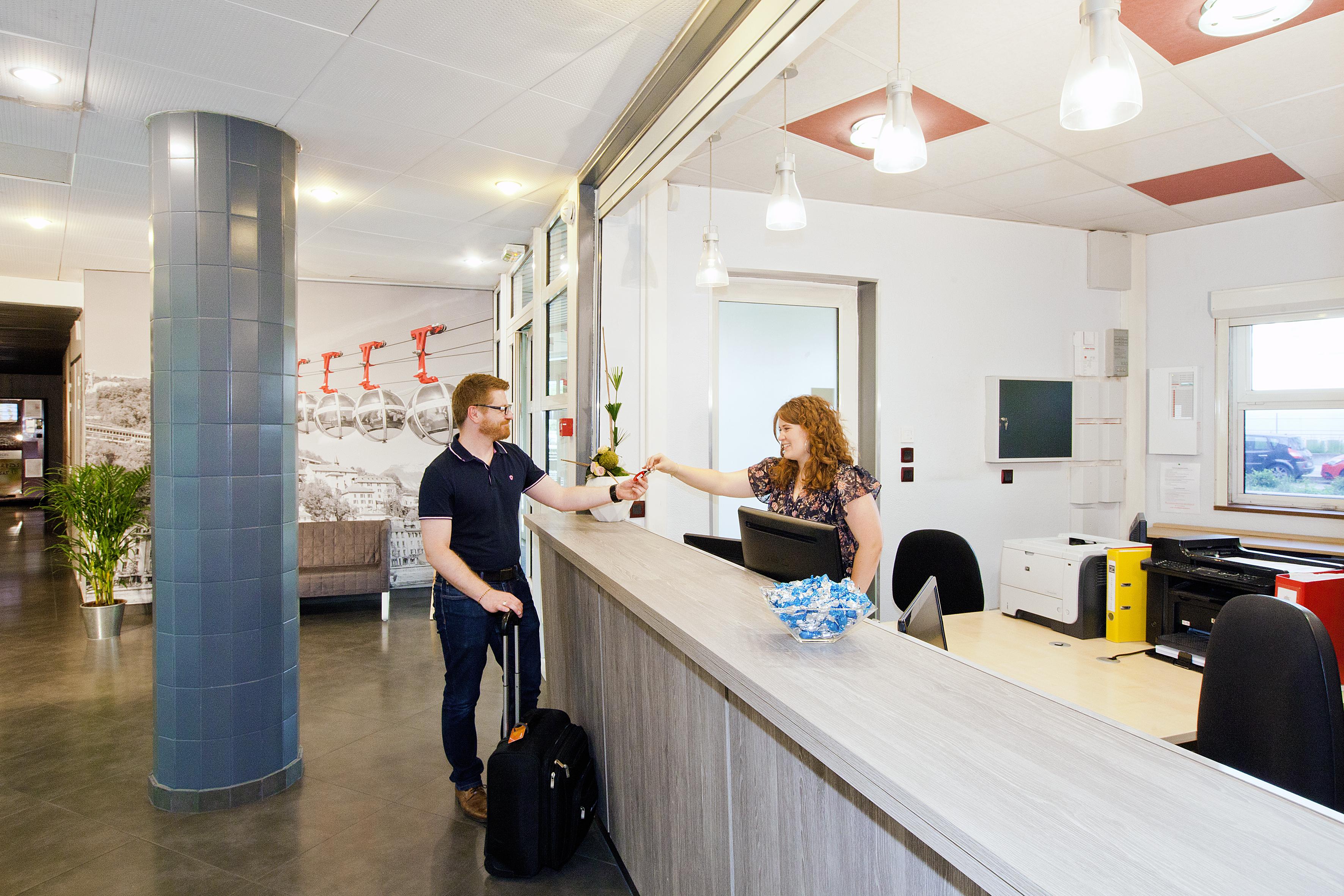 Sejours & Affaires Grenoble Marie Curie Aparthotel Екстериор снимка