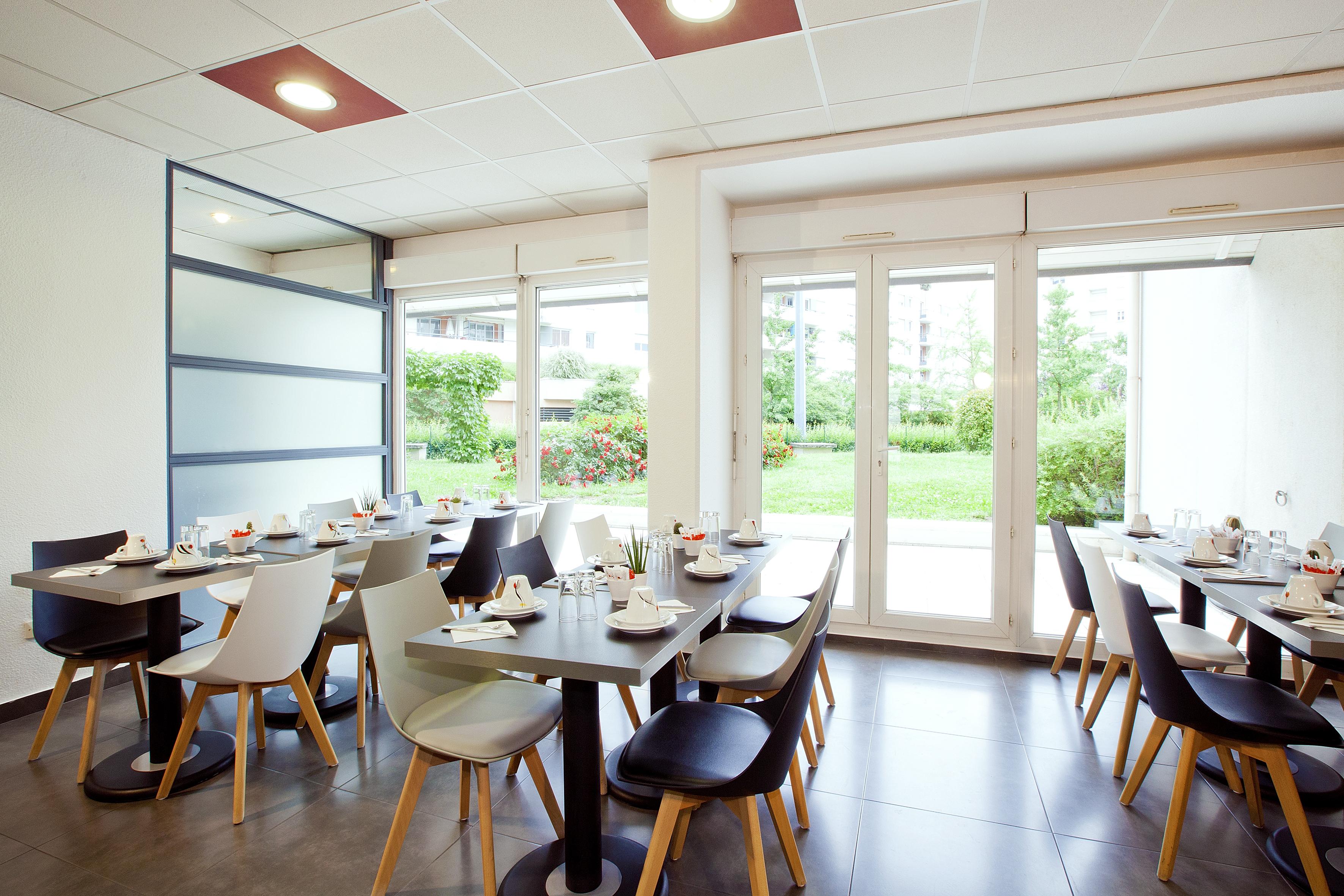 Sejours & Affaires Grenoble Marie Curie Aparthotel Екстериор снимка