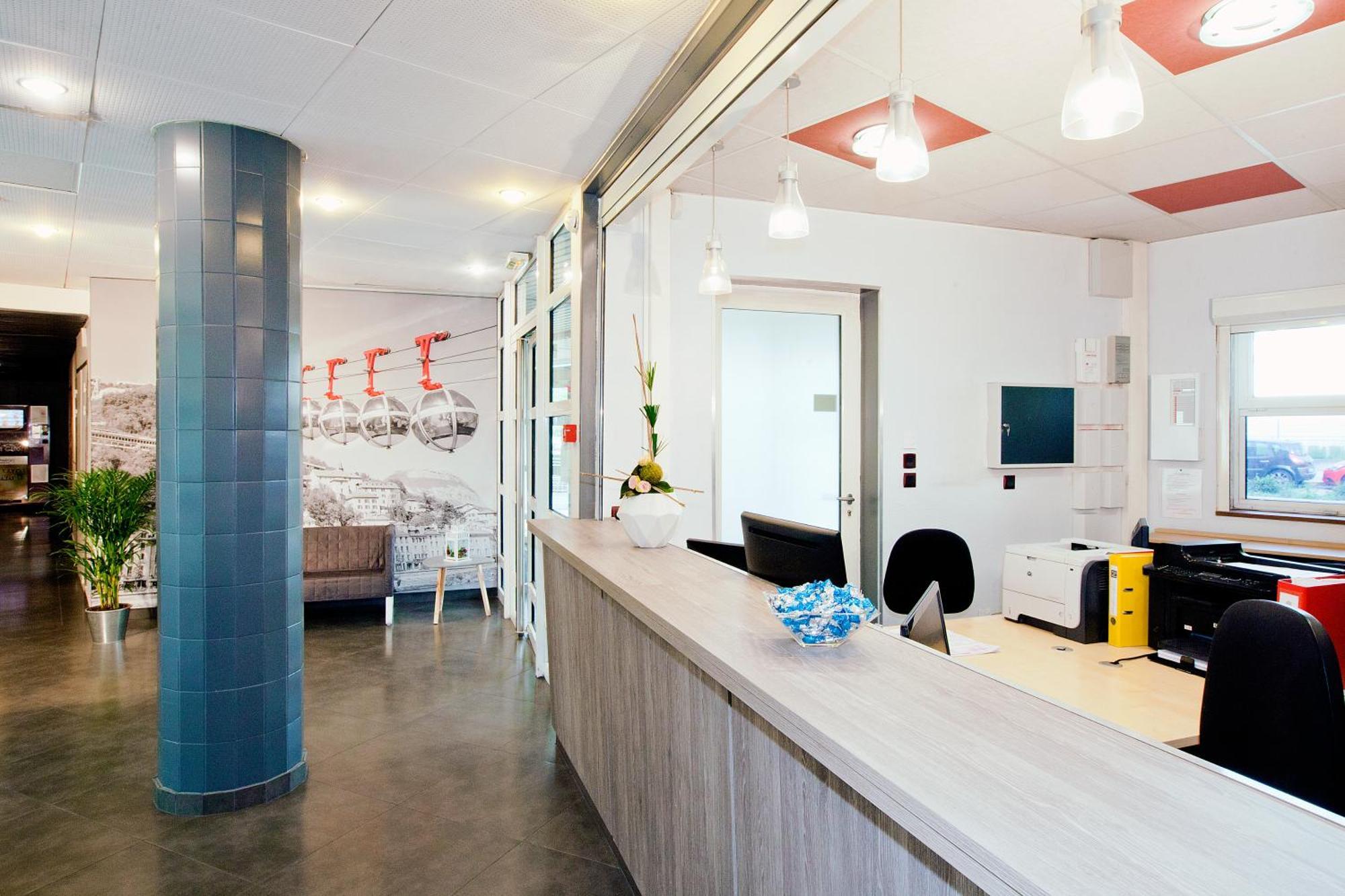 Sejours & Affaires Grenoble Marie Curie Aparthotel Екстериор снимка