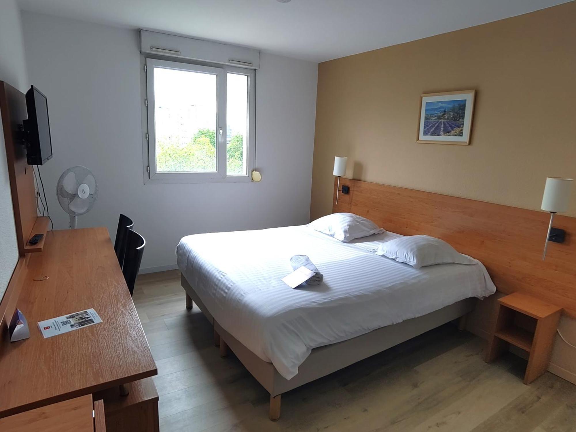 Sejours & Affaires Grenoble Marie Curie Aparthotel Екстериор снимка