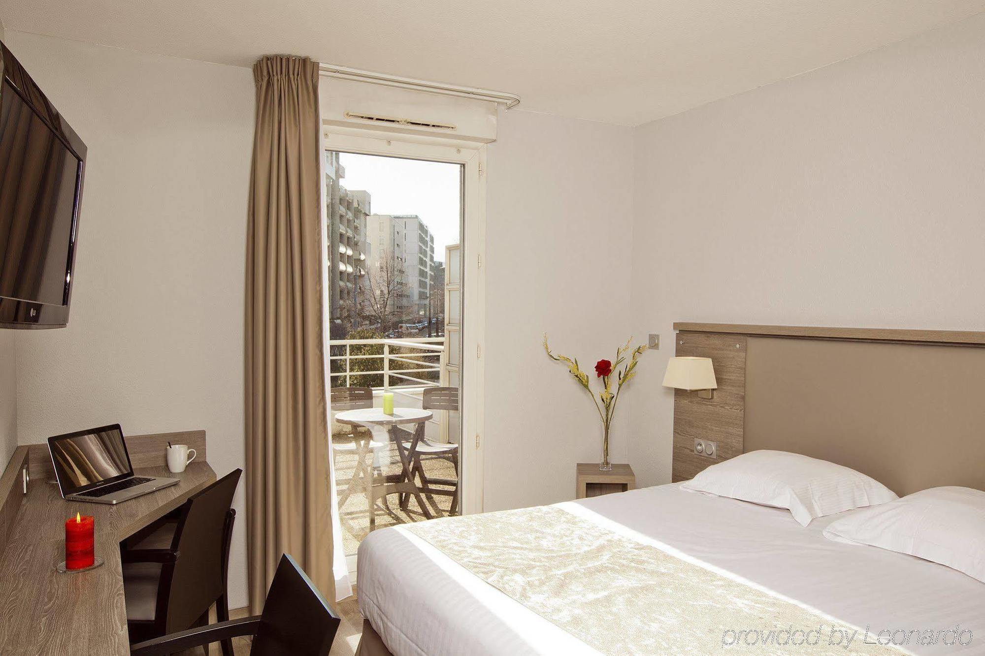 Sejours & Affaires Grenoble Marie Curie Aparthotel Екстериор снимка